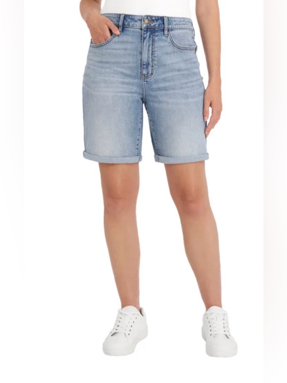 Wrangler Ladies’ Denim Short - size 4